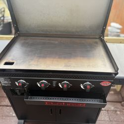 Char Griller Griddle. Propane. 4 Burners.