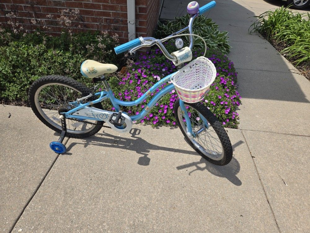Trek Mystic 16 Inch Girls Bike