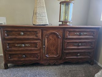Dresser Italy