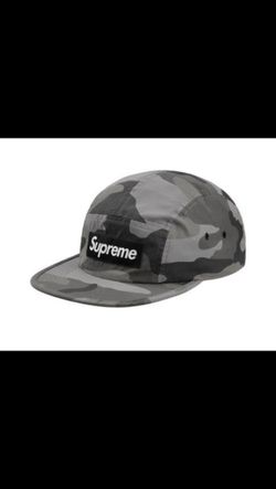 SUPREME REFLECTIVE SNOW CAMO CAP HAT BLACK GRAY GREY BRAND NEW NEVER USED FALL WINTER 2018 SOLD OUT RARE