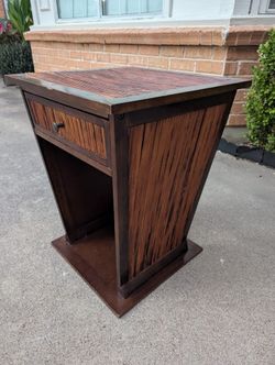 Unique Vintage Night Stand, Endtable