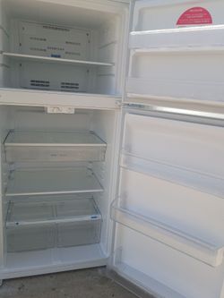 Delivery Available Nice Washer Dryer sets