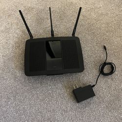 Wi-Fi Router - Linksys EA7500 v2 Max-Stream AC1900 MU-MIMO Gigabit