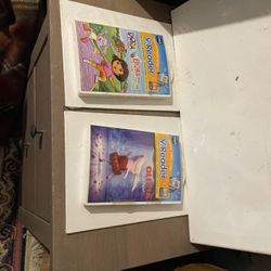 vTech V.Reader Cartridges & Case(2)
