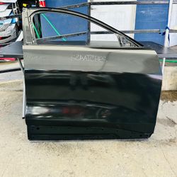 FORD MUSTANG MACH-E 2021-2024 FRONT PASSENGER SIDE DOOR OEM 