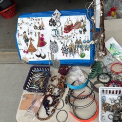 Collares De Piedra  FinaY Anillos  De Fantasía