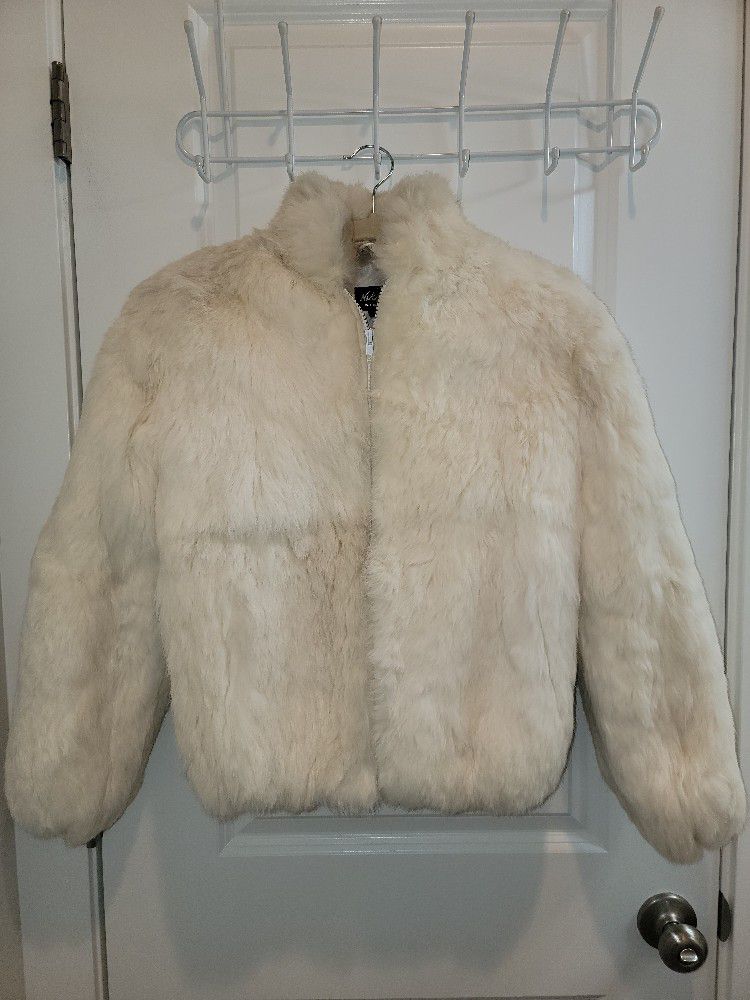 Real Rabbit Fur Coat For Sale In Bonney Lake, Wa - Offerup