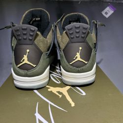 Jordan 4 Retro SE Craft Medium Olive