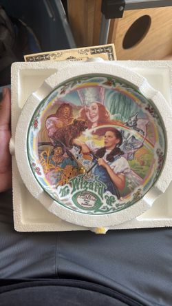 Wizard Of Oz Plate