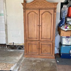 Armoire Dresser