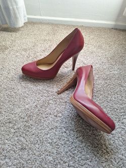 Nine West size 7 leather maroon heels.