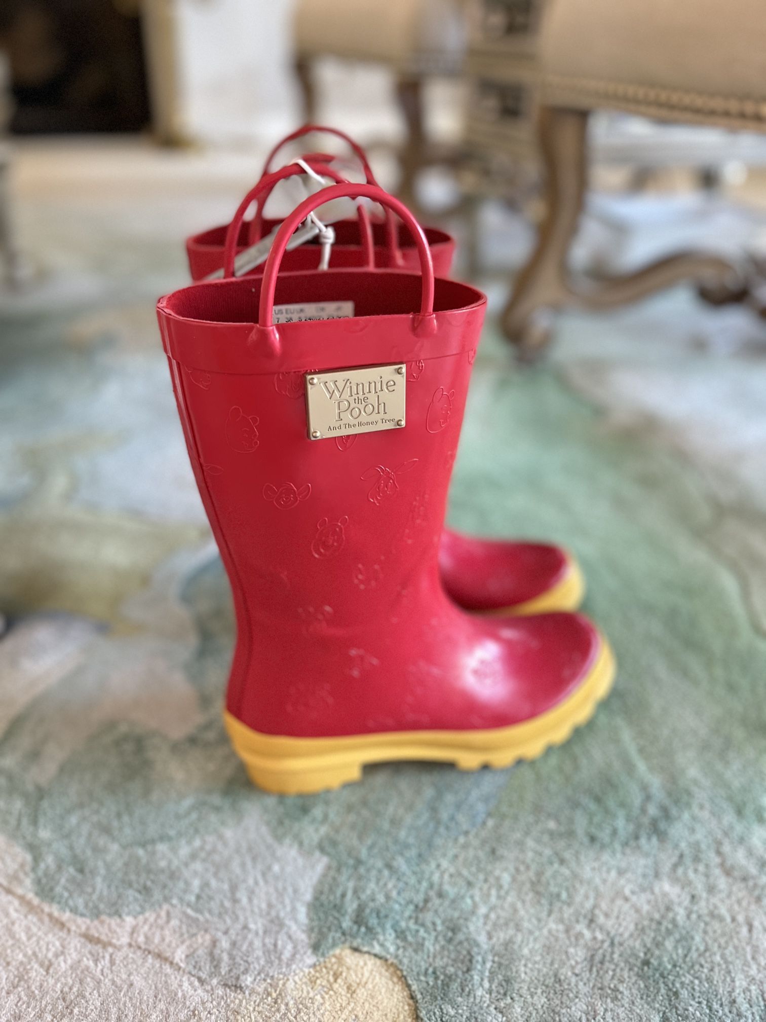 New Disney Winnie the Pooh Women’s Rain Boots