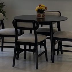 Dining Set