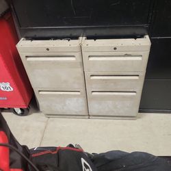 2 Metal File Cabinets 