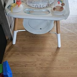 Skip Hop Baby Activity Center