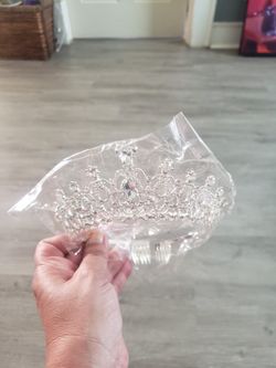 Crown New
