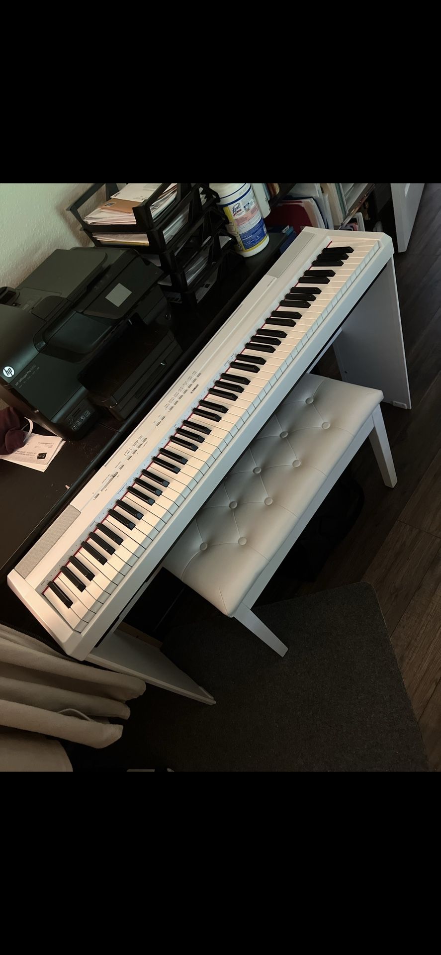 Yamaha Keyboard With Stand, Bench, And Sustain Pedal