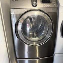 Samsung Electric Dryer Clean 45 Days Warranty ( Cracked Front Door)