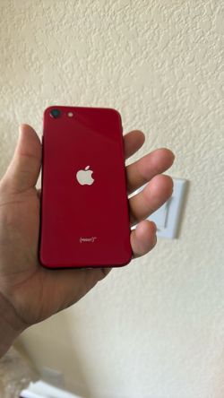 iPhone SE Boost mobile Red Color In excellent Condition 