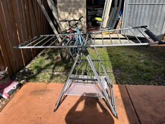 🔥🔥 .clothe Liner Like New!  $25🔥🔥