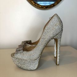 Steve Madden Sparkly Platform Heels – Size 7
