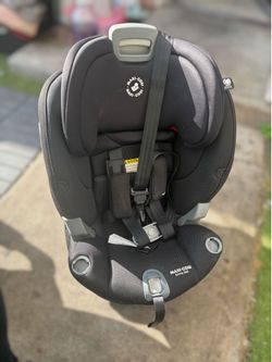 Maxi-Cosi Emme 360 Rotating Convertible Car Seat