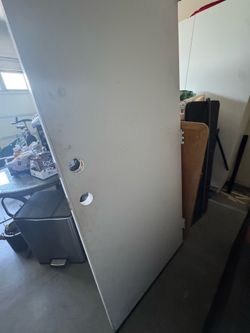 Free door