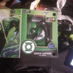 Game Stops Exclusive Greenlantern And Mantis