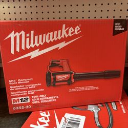 Milwaukee New Blower 12M
