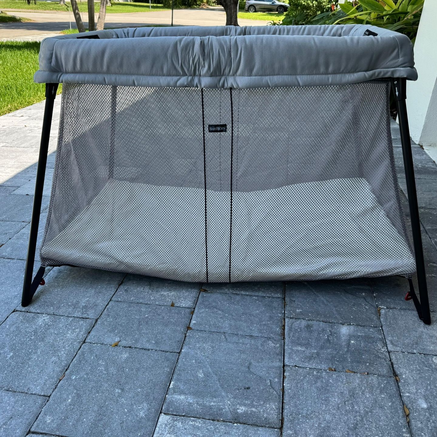 Baby Bjorn Travel Crib