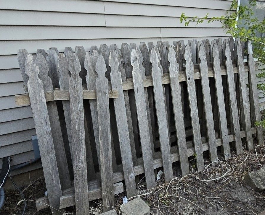 Used Wood Fence Panels