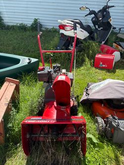 Troy Bilt snowblower 21 inch cut