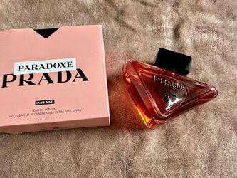 Prada paradoxe brand new perfume