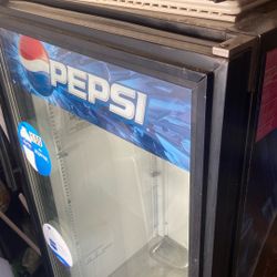 Pepsi Refregirator 