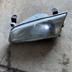 1(contact info removed) Toyota Camry Driver Side Front Headlight