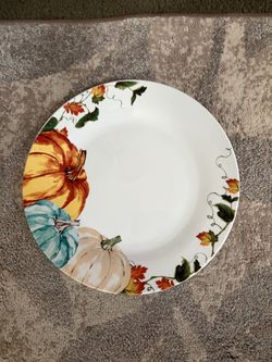 Harvest dinner plates
