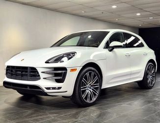 2017 Porsche Macan