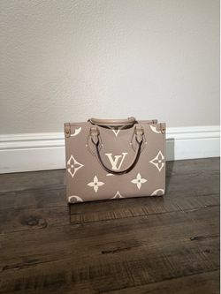 Louis Vuitton Purse