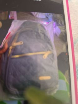 I have band new sling bag crossbody bag for sale