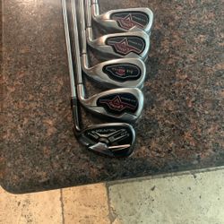 Callaway Big Bertha Irons P Wedge Is TaylorMade 2.0 