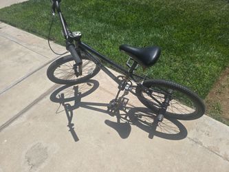 Free Agent BMX bike