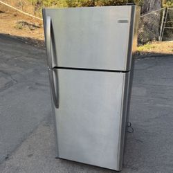 Frigidaire Stainless Steel Refrigerator Fridge With Freezer Free Local Delivery/30 Day Warranty