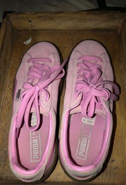 Pink Pumas suede