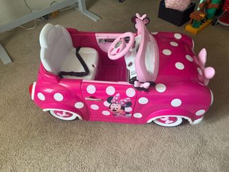 Minnie Mouse power wheel