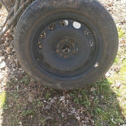 rim with tire  