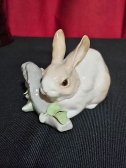 RARE Factory Error! Vintage Lladro #4722 "Rabbit Eating" - Special Double Stamp!