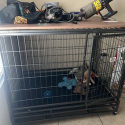 Rolling Dog Kennel/ Cage
