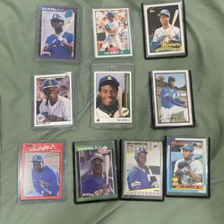 Ken Griffey Rookie Lot