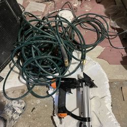 4-In-1 18-Gauge Pneumatic Flooring Nailer and Stapler