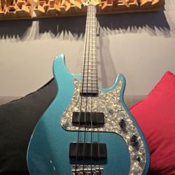 Peavey Cyber Bass Guitar Rare